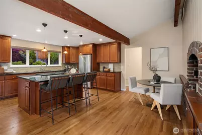 1333 98th Avenue NE, Clyde Hill, WA 98004 - Photo 11