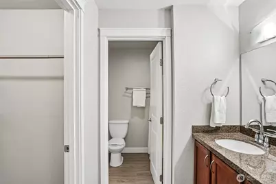 430 Bellevue Way SE #105, Bellevue, WA 98004 - Photo 17