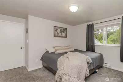 12312 121st Street E, Puyallup, WA 98374 - Photo 17