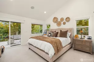 12422 68th Ave NE, Kirkland, WA 98034 - Photo 15