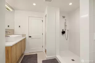 12422 68th Ave NE, Kirkland, WA 98034 - Photo 29