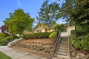 5810 57th Ave NE, Seattle, WA 98105 - Photo 31