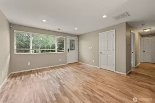 16608 NE 9th St, Bellevue, WA 98008 - Photo 7