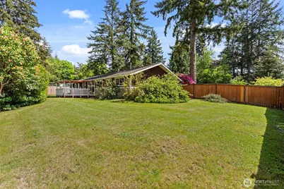 16608 NE 9th Street, Bellevue, WA 98008 - Photo 21