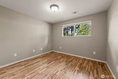 16608 NE 9th Street, Bellevue, WA 98008 - Photo 15