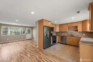 16608 NE 9th St, Bellevue, WA 98008 - Photo 11