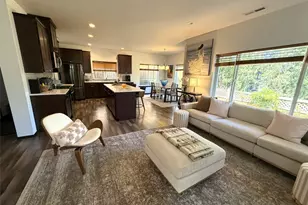 2744 S 120th Pl, Seattle, WA 98168 - Photo 7