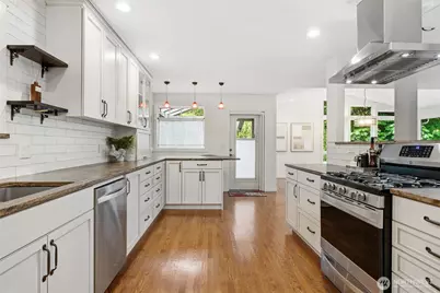 11019 NE 140th Street, Kirkland, WA 98034 - Photo 15