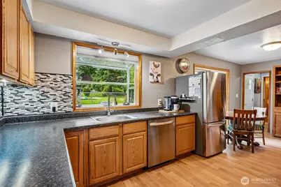 16625 190th Ave SE, Renton, WA 98058 - Photo 9