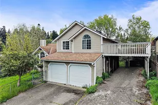 1100 SW 3rd Pl, Renton, WA 98057 - Photo 3