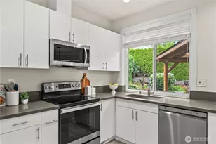 5869 Mont Blanc Pl NW, Issaquah, WA 98027 - Photo 33