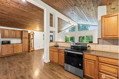 7613 352nd Street E, Eatonville, WA 98328 - Photo 19