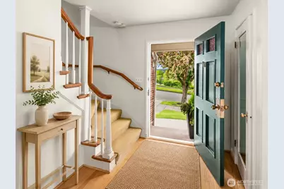 409 W Dravus Street, Seattle, WA 98119 - Photo 3