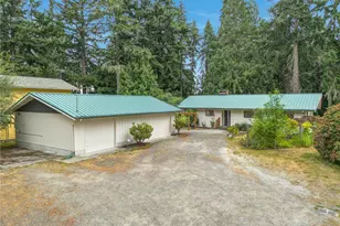 4270 Fir Dr NE, Bremerton, WA 98310 - Photo 1