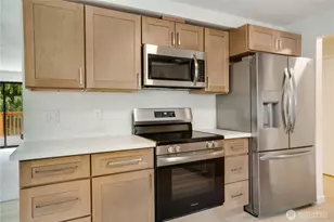4270 Fir Dr NE, Bremerton, WA 98310 - Photo 5