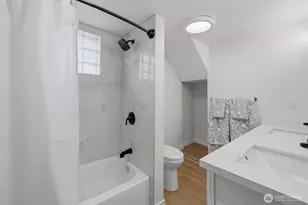 1046 5th St, Bremerton, WA 98337 - Photo 23