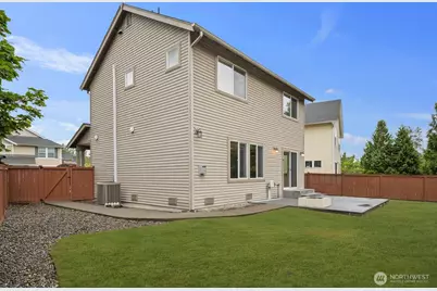 207 Edmonds Place NE, Renton, WA 98056 - Photo 37