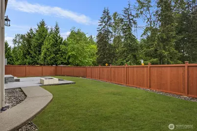 207 Edmonds Place NE, Renton, WA 98056 - Photo 35