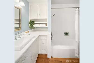 15011 58th Lane NE, Kenmore, WA 98028 - Photo 21
