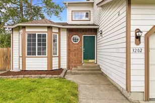 3202 240th St Ct E, Spanaway, WA 98387 - Photo 5