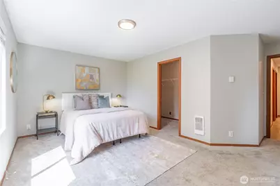 242 Riggs Drive E, Enumclaw, WA 98022 - Photo 23