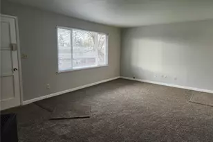 1610 E 31st St, Bremerton, WA 98310 - Photo 13