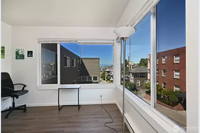 525 E Roy Street, Seattle, WA 98102 - Photo 15