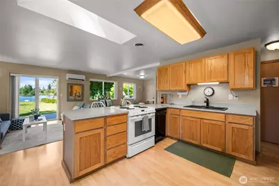 1529 150th Place NW, Marysville, WA 98271 - Photo 13
