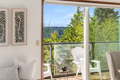 2801 Narrows Place, Tacoma, WA 98407 - Photo 9
