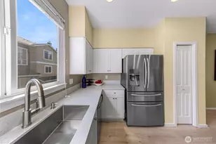 9067 161st Ct NE, Redmond, WA 98052 - Photo 9