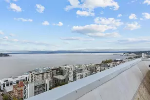 121 Vine St, Seattle, WA 98121 - Photo 35
