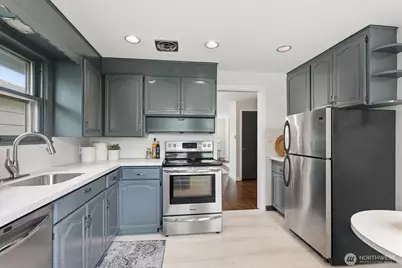 6321 18th Avenue NE, Seattle, WA 98115 - Photo 11