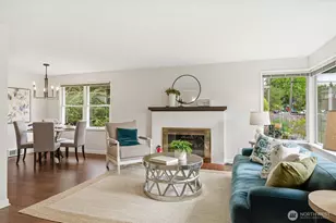 6321 18th Ave NE, Seattle, WA 98115 - Photo 3
