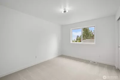 8803 15th Avenue NE, Seattle, WA 98115 - Photo 21