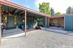 207 E Elderberry Ln, Port Angeles, WA 98362 - Photo 3