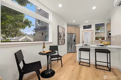 7005 9th Avenue NE, Seattle, WA 98115 - Photo 9