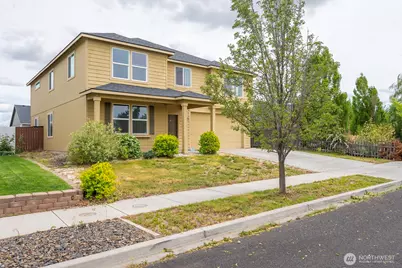 709 S Taft St, Moses Lake, WA 98837 - Photo 1