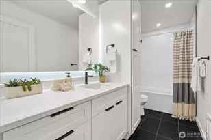 3420 15th Ave W, Seattle, WA 98119 - Photo 11