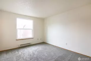 3714 D St SE, Auburn, WA 98801 - Photo 11