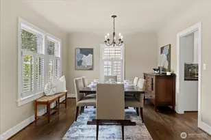1020 NE 100th St, Seattle, WA 98125 - Photo 7
