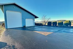 148 Pleasant Hill Dr, Silver Creek, WA 98585 - Photo 5