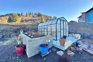 148 Pleasant Hill Dr, Silver Creek, WA 98585 - Photo 11
