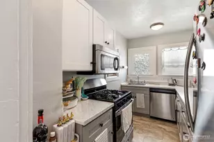 1114 Marguerite Ave, Bremerton, WA 98337 - Photo 13