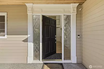 5570 176th Place SE, Bellevue, WA 98006 - Photo 3