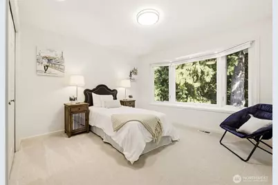 5570 176th Place SE, Bellevue, WA 98006 - Photo 29