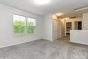 9907 195th Ave E, Bonney Lake, WA 98391 - Photo 17