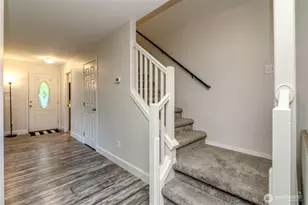 9907 195th Ave E, Bonney Lake, WA 98391 - Photo 15
