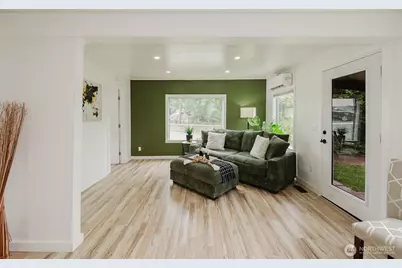54 Sunnyhill Road W, Bremerton, WA 98312 - Photo 5