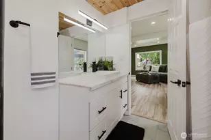 54 Sunnyhill Rd W, Bremerton, WA 98312 - Photo 15
