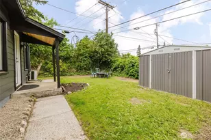 54 Sunnyhill Rd W, Bremerton, WA 98312 - Photo 23